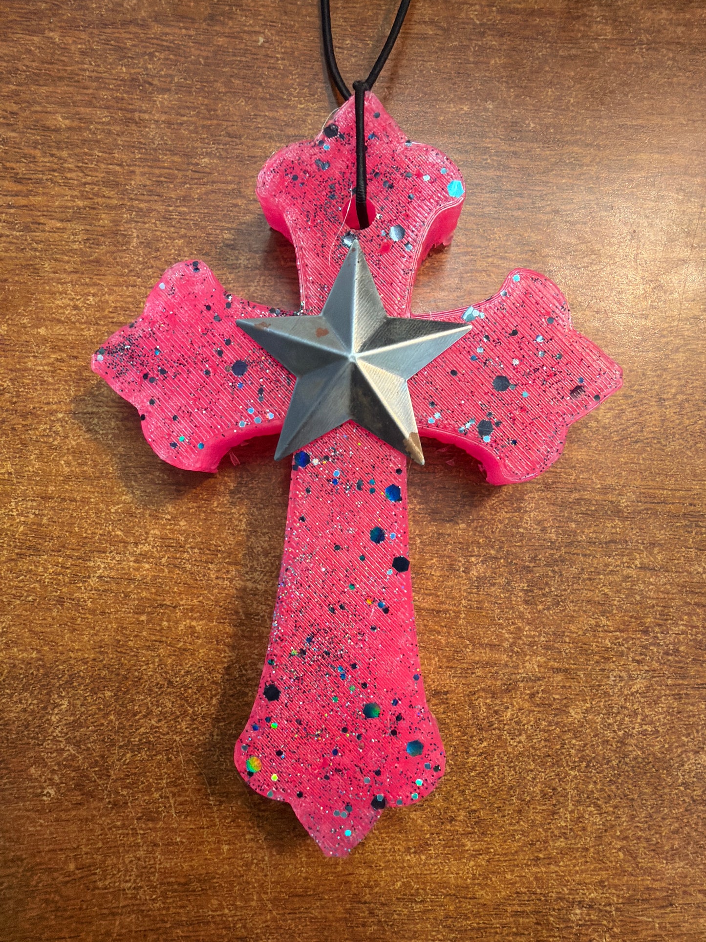 Freshie - Strawberry leather - Cross w/star