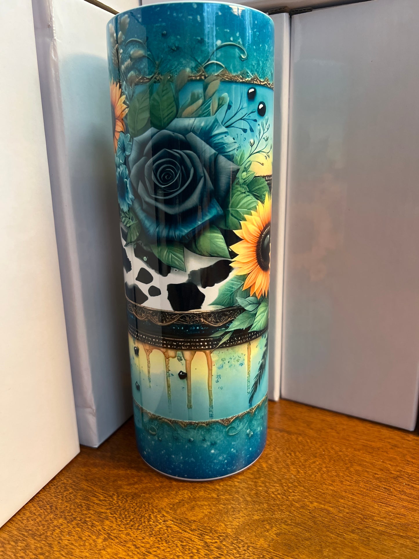 20 oz tumbler - Sunflowers and blue roses