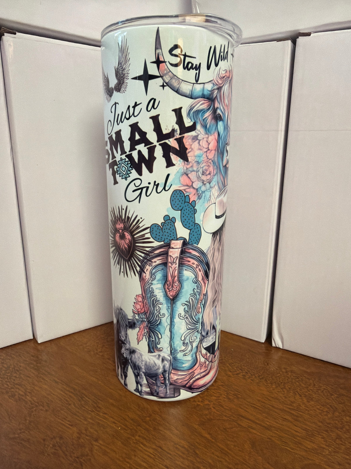 20 oz tumbler - Small town girl