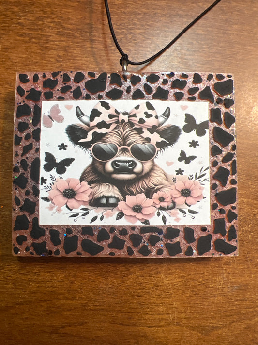 Freshie - Black Leather -  Baby calf w/sunglasses on cow border freshie