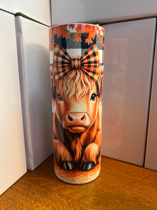 20 oz tumbler - Highland cow fall