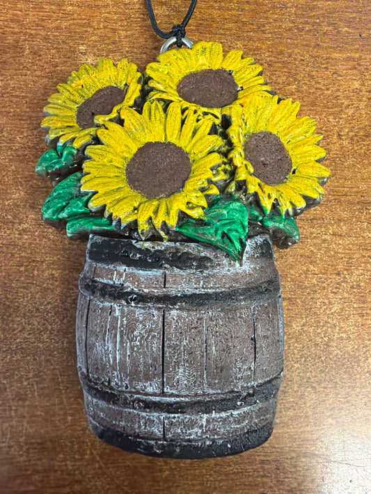 Freshie - Leather - Sunflowers in barrel